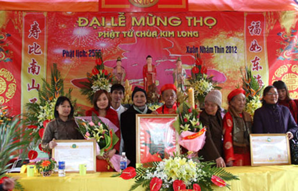 in-phong-bat-mung-tho-1